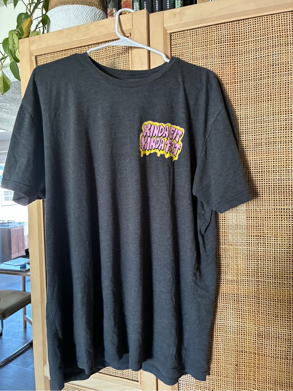 Kinda Fit Kinda Fat Black Short-Sleeve Graphic Tee